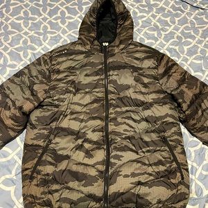 Oakley Camo & Checkered Ski Jacket ⛷